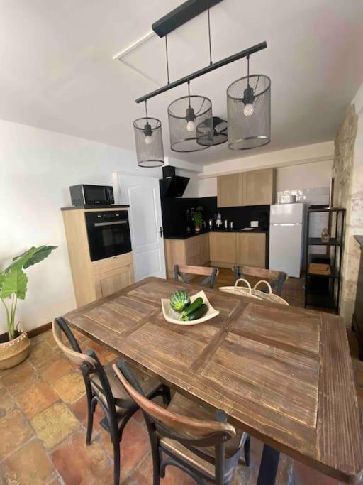 Appartement Grand Duplex Lumineux-Hyper Centre à Arles Extérieur photo